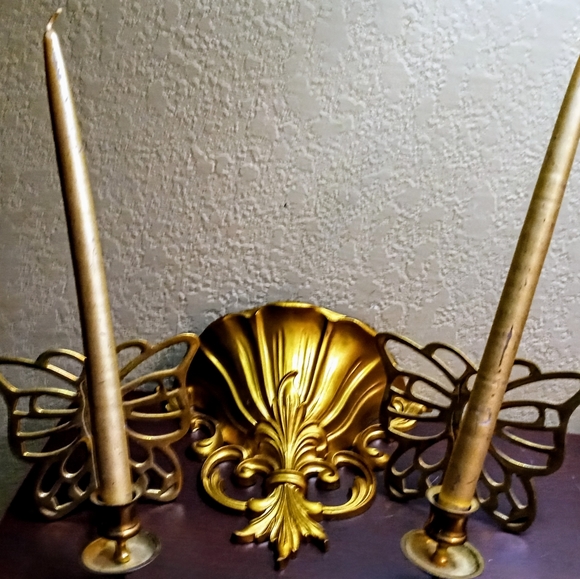 Gorgeous Ornate Grecian Style Wall Sconce Planter - Picture 8 of 8